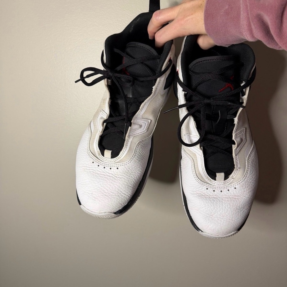 Size 10.5 - Air Jordan Stay Loyal 3 White Black - Picture 3 of 7